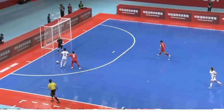 TRỰC TIẾP bóng đá Việt Nam vs Hồng Kông (TQ) (3-3): Đội bạn san bằng cách biệt - Ảnh 2. TRỰC TIẾP bóng đá Việt Nam vs Hồng Kông (TQ) (3-3): Đội bạn san bằng cách biệt - Ảnh 2.