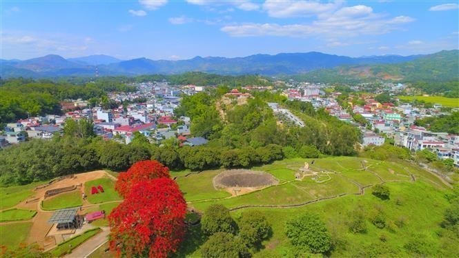 71 năm Chiến thắng Điện Biên Phủ: Khát vọng phát triển trên mảnh đất lịch sử - Ảnh 9. 71 năm Chiến thắng Điện Biên Phủ: Khát vọng phát triển trên mảnh đất lịch sử - Ảnh 9.