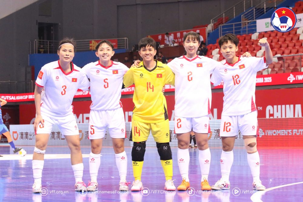 Futsal nữ Việt Nam xuất hiện "cánh chim lạ" tới từ đất Mỏ - Ảnh 2. Futsal nữ Việt Nam xuất hiện "cánh chim lạ" tới từ đất Mỏ - Ảnh 2.