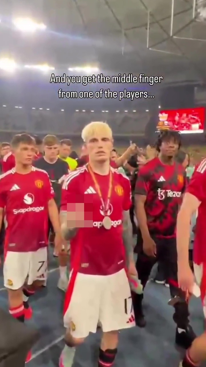 David Beckham thẳng thừng chỉ trích thái độ xấu của các ngôi sao MU - Ảnh 1.