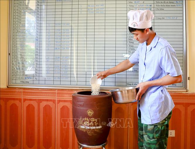 Từ tiết kiệm đến văn hóa tiếtkiệm - Ảnh 2.