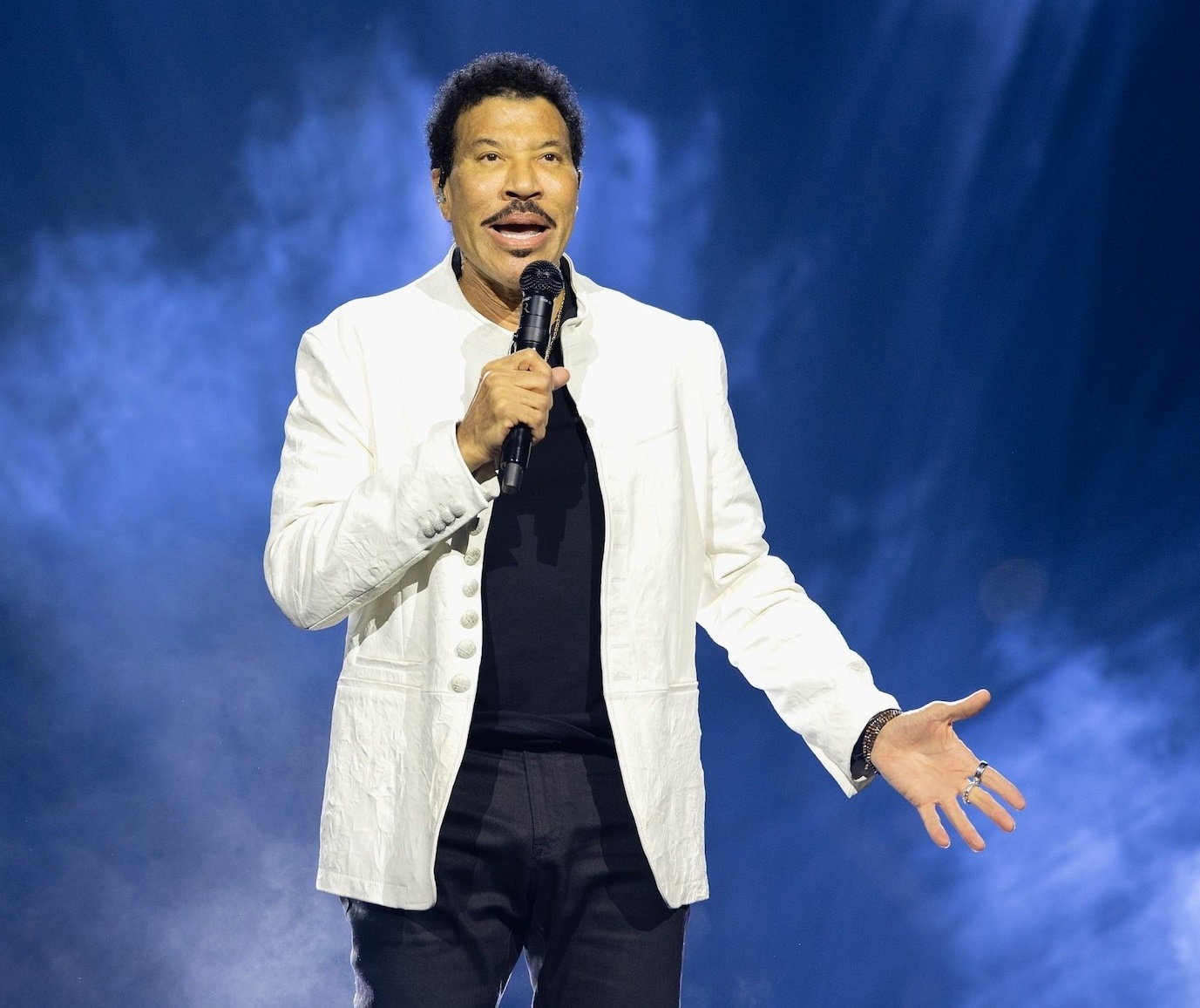 Lionel Richie và những màn "hòa ca" khổng lồ