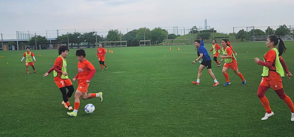 Huỳnh Như lập cú đúp, đội tuyển nữ Việt Nam thắng trận thứ hai tại Nhật Bản - Ảnh 1.