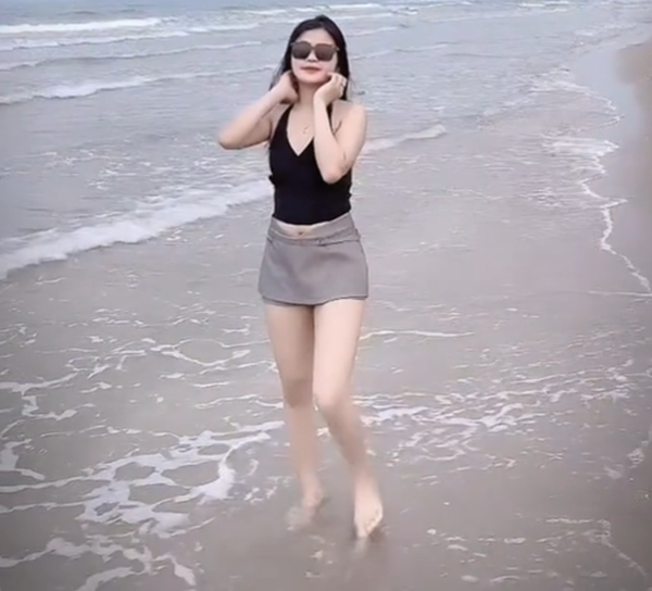 Hot girl chuyên săn bàn đưa U19 Việt Nam vào bán kết giải Đông Nam Á 2025 là ai? - Ảnh 4.