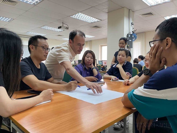 vnapotalbaochicachmangvietnam-tienphongdoimoivasangtao8092030-17499512575091294324565.jpg