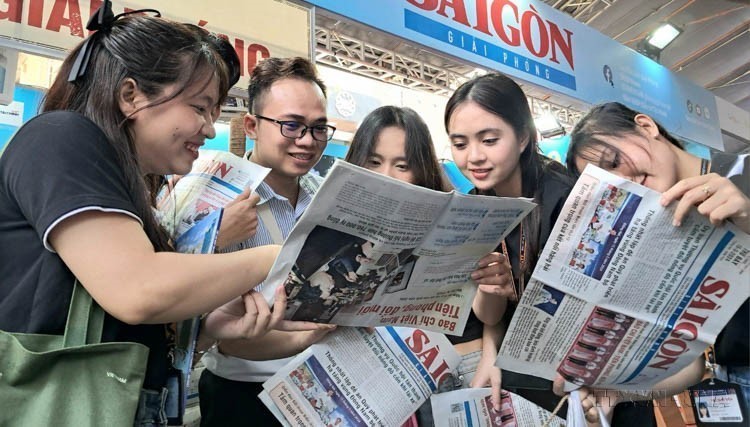 100 năm Báo chí cách mạng Việt Nam: Góp phần giữ gìn và phát huy bản sắc văn hóa dân tộc, lan tỏa giá trị nhân văn - Ảnh 2.