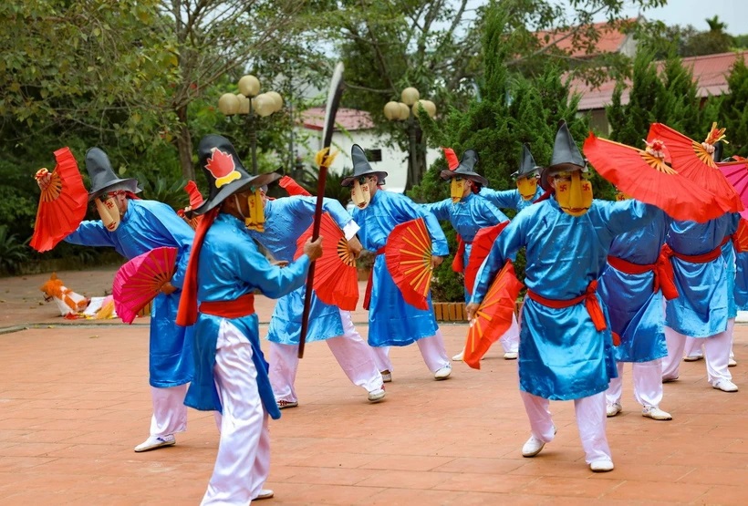 Lập Hội đồng thẩm định Báo cáo nghiên cứu khả thi Chương trình mục tiêu quốc gia phát triển văn hóa - Ảnh 3. Lập Hội đồng thẩm định Báo cáo nghiên cứu khả thi Chương trình mục tiêu quốc gia phát triển văn hóa - Ảnh 3.