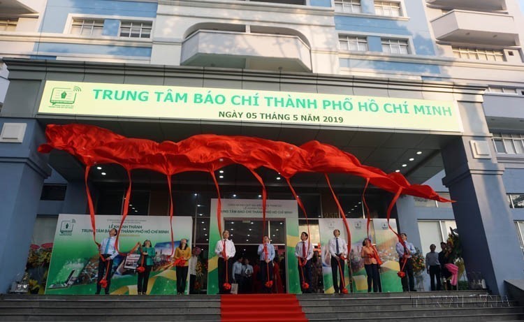 Mỗi cơ quan báo chí, nhà báo cần không ngừng đổi mới để tạo ra bản sắc riêng - Ảnh 5. Mỗi cơ quan báo chí, nhà báo cần không ngừng đổi mới để tạo ra bản sắc riêng - Ảnh 5.