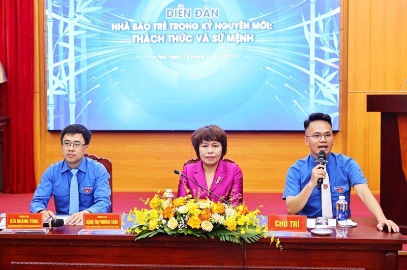 100 năm Báo chí Cách mạng Việt Nam: Phát huy tinh thần xung kích của nhà báo trẻ trong kỷ nguyên mới - Ảnh 3. 100 năm Báo chí Cách mạng Việt Nam: Phát huy tinh thần xung kích của nhà báo trẻ trong kỷ nguyên mới - Ảnh 3.