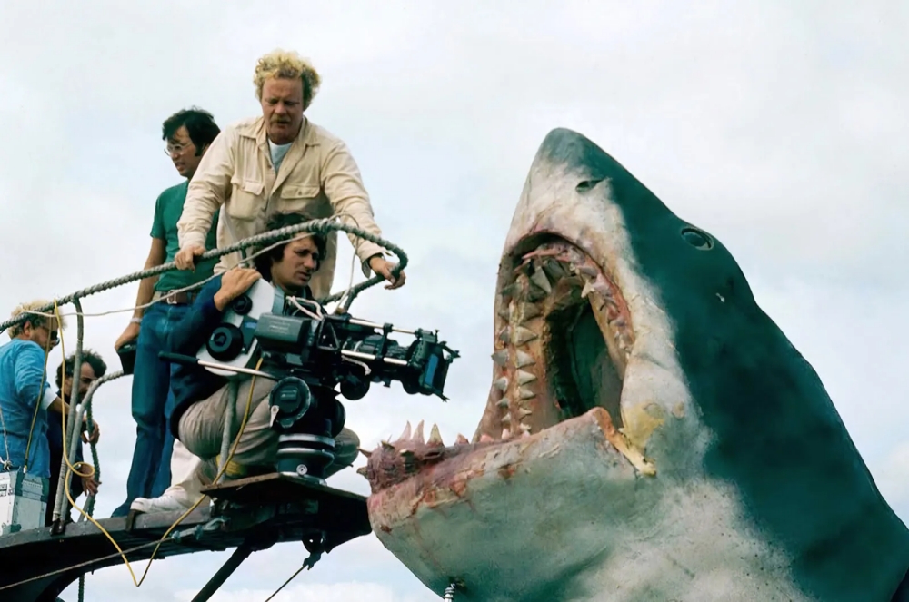 “Jaws” - 50 năm vẫn khiến khán giả nín thở - Ảnh 1. “Jaws” - 50 năm vẫn khiến khán giả nín thở - Ảnh 1.