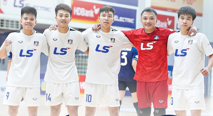Cuộc đua vô địch futsal quốc gia 2025 vào hồi kịch tính - Ảnh 1.