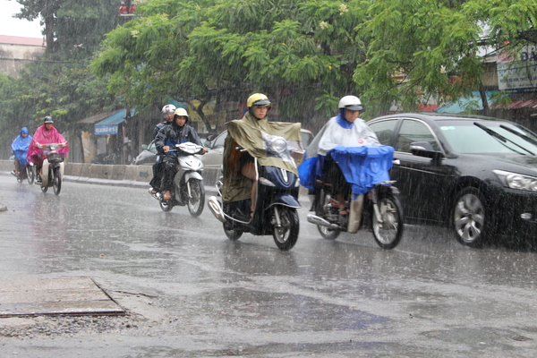 Dự báo thời tiết ngày 21/6: Bắc Bộ có mưa, cục bộ có nơi mưa rất to - Ảnh 1. Dự báo thời tiết ngày 21/6: Bắc Bộ có mưa, cục bộ có nơi mưa rất to - Ảnh 1.