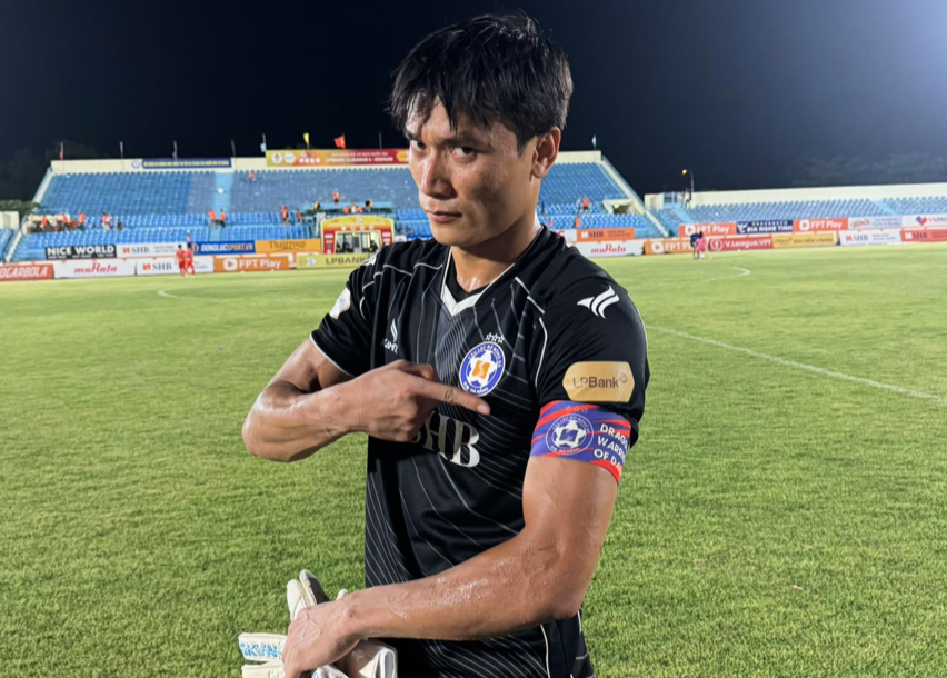 Công Phượng chính thức đọ tài Bùi Tiến Dũng ở trận play-off - Ảnh 1.
