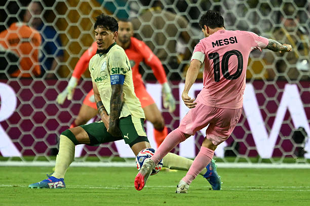 Messi cùng Inter Miami đi tiếp với ngôi đầu bảng, gặp nhà vô địch Cúp C1 ở vòng 1/8 FIFA Club World Cup - Ảnh 1.