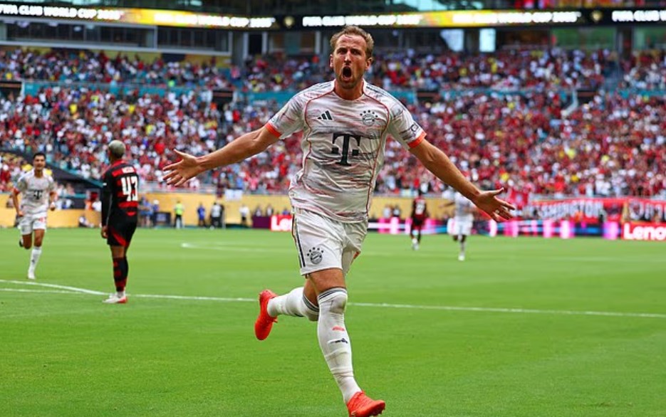 Harry Kane tỏa sáng giúp Bayern Munich đi tiếp, gặp PSG ở tứ kết FIFA Club World Cup 2025 - Ảnh 1.