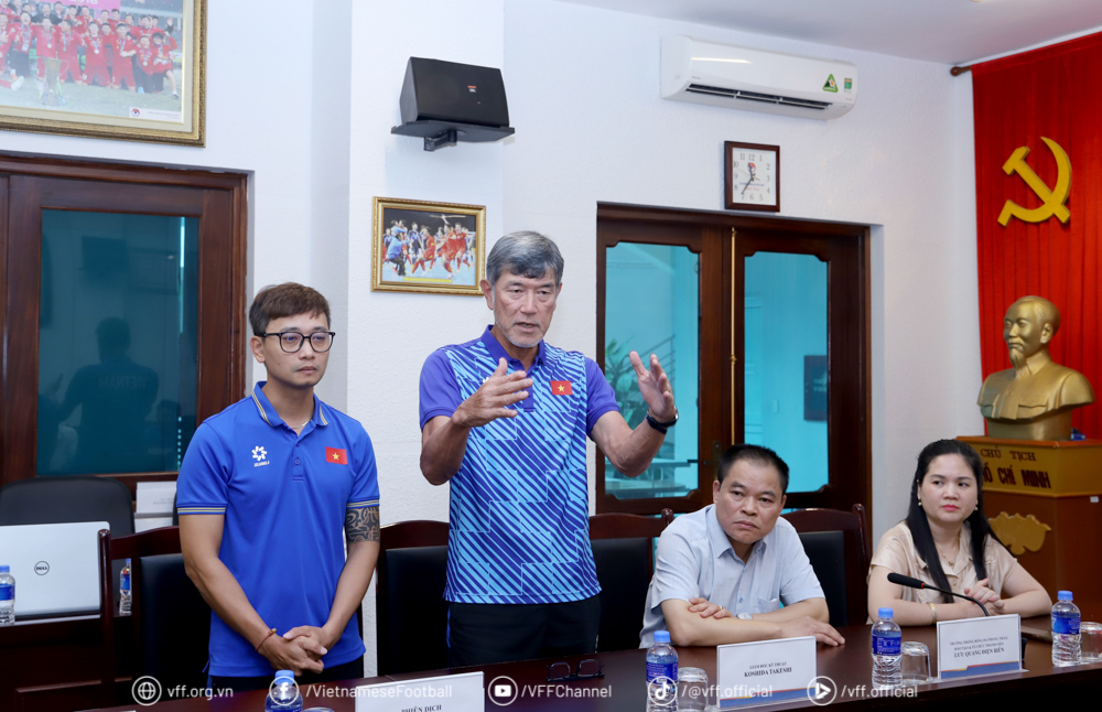 Tin nóng bóng đá Việt hôm nay 4/6: Đội tuyển Việt Nam chốt ngày sang Malaysia; HAGL trụ hạng - Ảnh 3.
