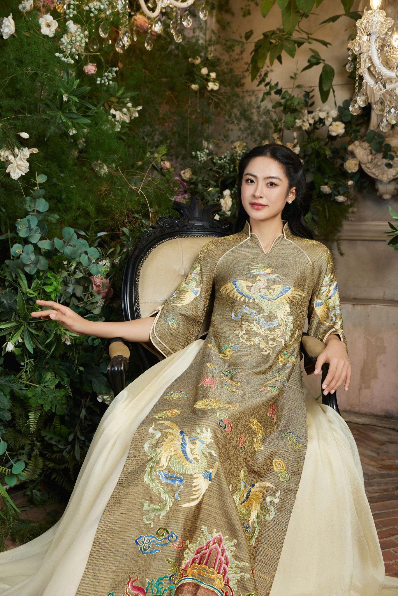 Á hậu Vân Nhi đẹp dịu dàng với áo dài của NTK Vũ Lan Anh - Ảnh 3.