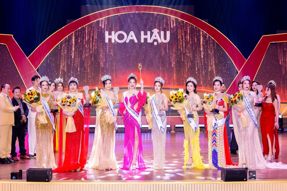 Trần Thị Thịnh - Từ nữ doanh nhân thành đạt đến biểu tượng nhan sắc Asean 2025 - Ảnh 3.