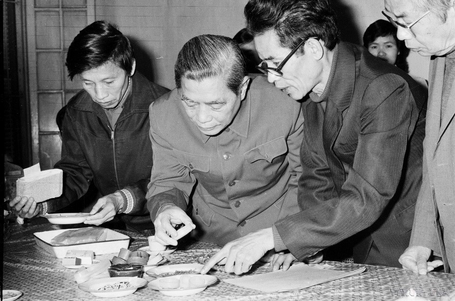 110 năm Ngày sinh Tổng Bí thư Nguyễn Văn Linh: &quot;Những việc cần làm ngay&quot; - dấu ấn đổi mới từ tư duy đến hành động - Ảnh 5.