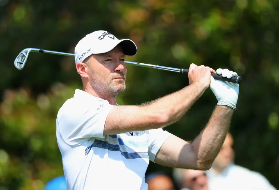 12 ngôi sao bóng đá có đam mê mãnh liệt với golf - Ảnh 8.
