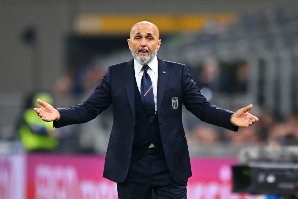 Luciano Spalletti bị sa thải khỏi vị trí HLV tuyển Ý