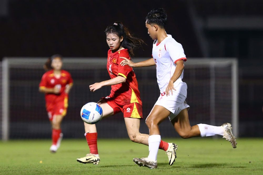 Những "người hùng" U19 nữ Việt Nam nói gì sau trận thắng U19 Myanmar - Ảnh 3. Những "người hùng" U19 nữ Việt Nam nói gì sau trận thắng U19 Myanmar - Ảnh 3.