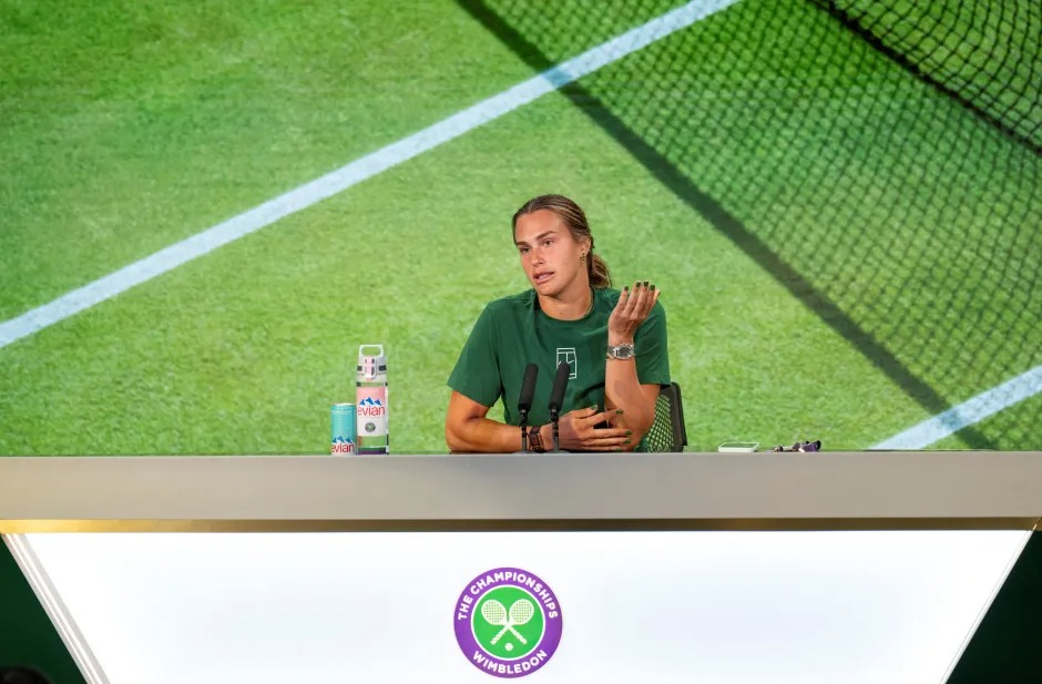 Tay vợt số 1 thế giới tức giận vì đối thủ vi phạm quy tắc ứng xử tại Wimbledon 2025 - Ảnh 2.