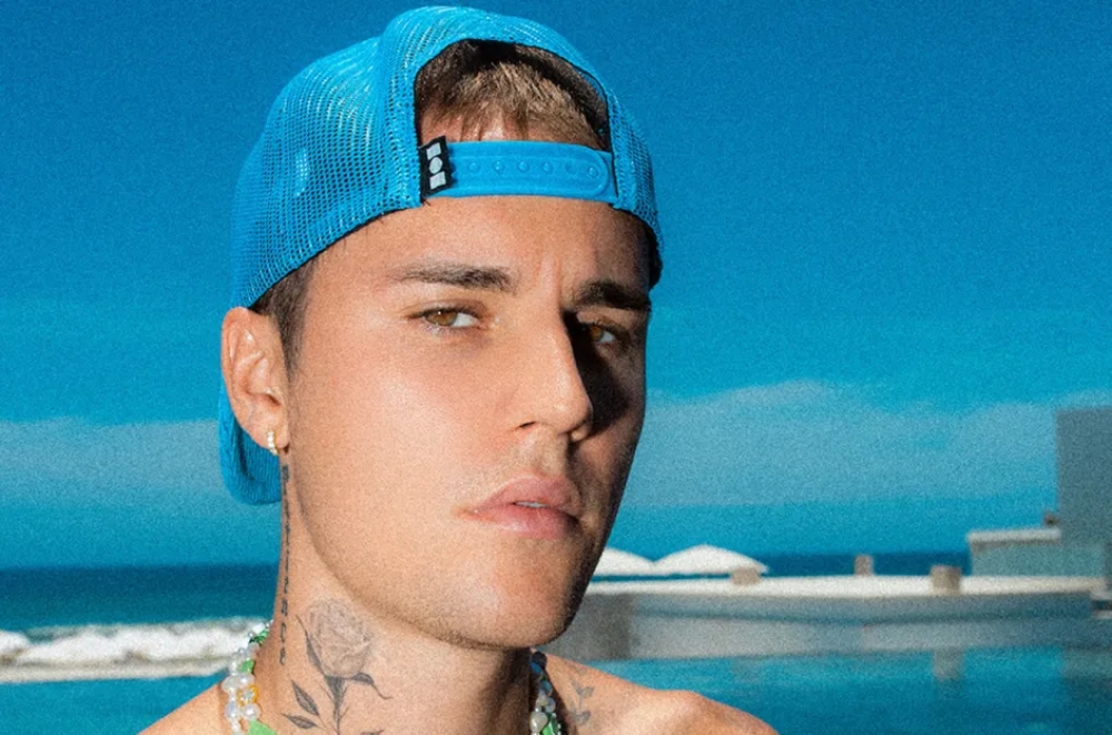 &quot;Swag&quot;: Album bất ngờ của Justin Bieber nhận đánh giá không nồng nhiệt - Ảnh 5.