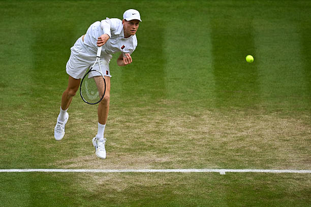 Sinner quyết tâm khẳng định đẳng cấp trên mặt sân cỏ ở Wimbledon 2025