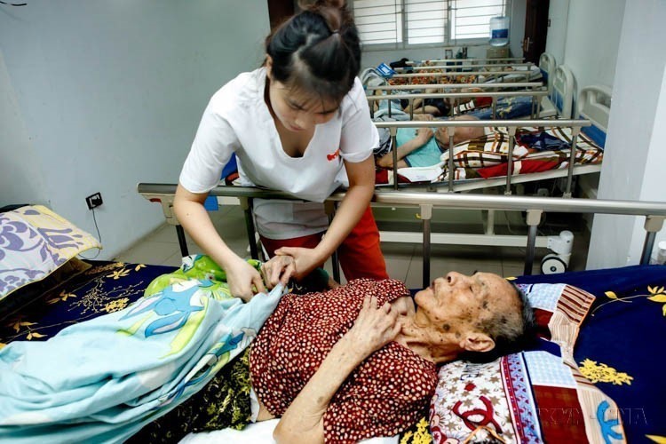 Ngày Dân số thế giới (11/7): Quyền sinh sản trong một thế giới nhiều biến động - toàn cảnh và góc nhìn Việt Nam - Ảnh 3.
