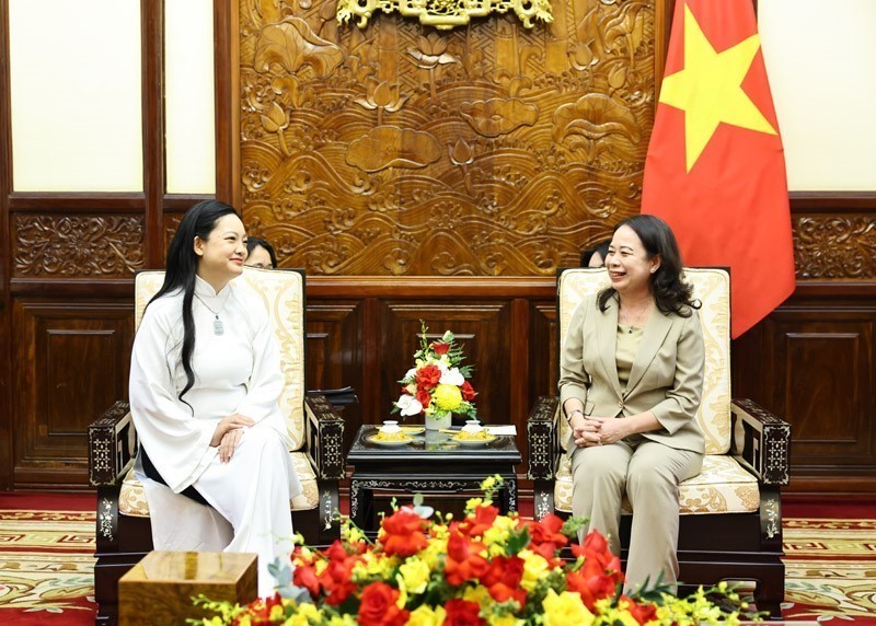 Phó Chủ tịch nước Võ Thị Ánh Xuân tiếp nữ phi hành gia Amanda Nguyễn - Ảnh 1.