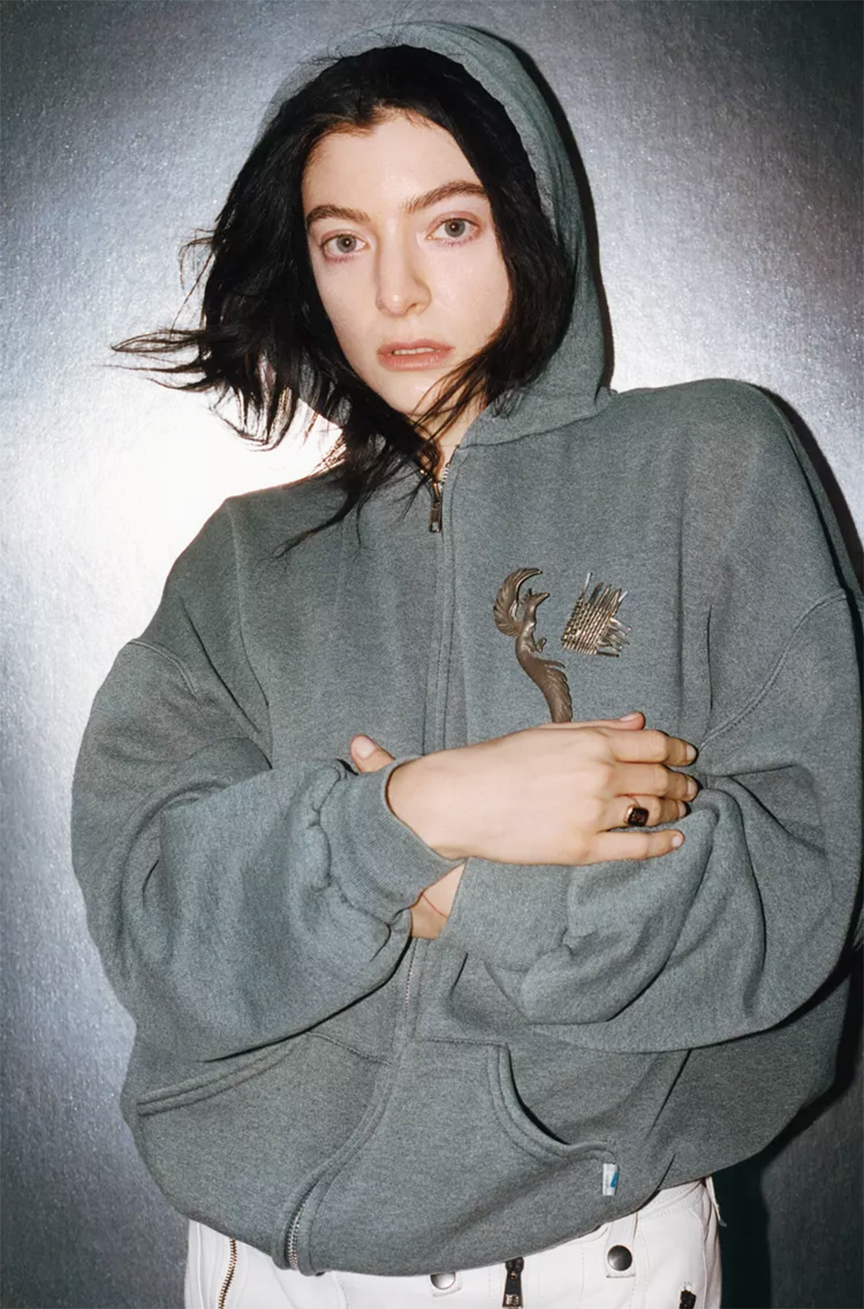 Album &quot;Virgin&quot; của Lorde: Giai điệu khiến người nghe phải suy ngẫm - Ảnh 1.