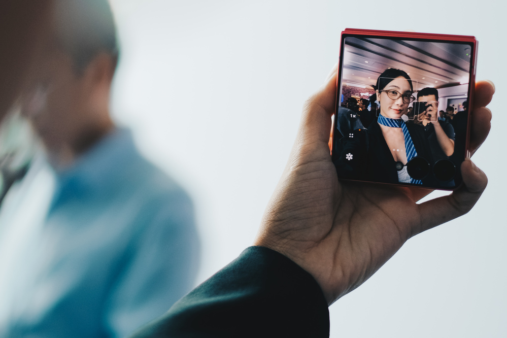 Galaxy Z Flip7: Biểu tượng thời trang nay gói trọn cả sức mạnh AI trong lòng bàn tay - Ảnh 3.