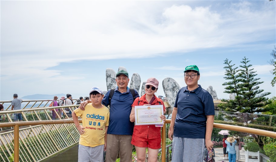 Gần 10 ngàn lượt học sinh giỏi đến Ba Na Hills vui chơi miễn phí - Ảnh 5. Gần 10 ngàn lượt học sinh giỏi đến Ba Na Hills vui chơi miễn phí - Ảnh 5.