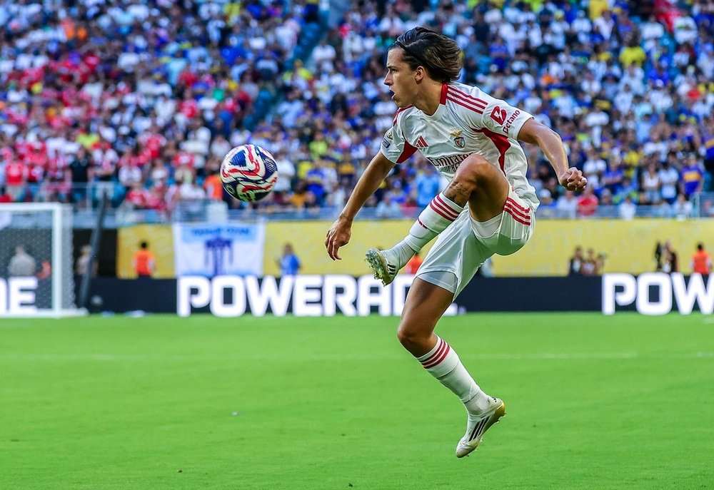 Real Madrid: Với Carreras, Real chọn một lối đi - Ảnh 1.