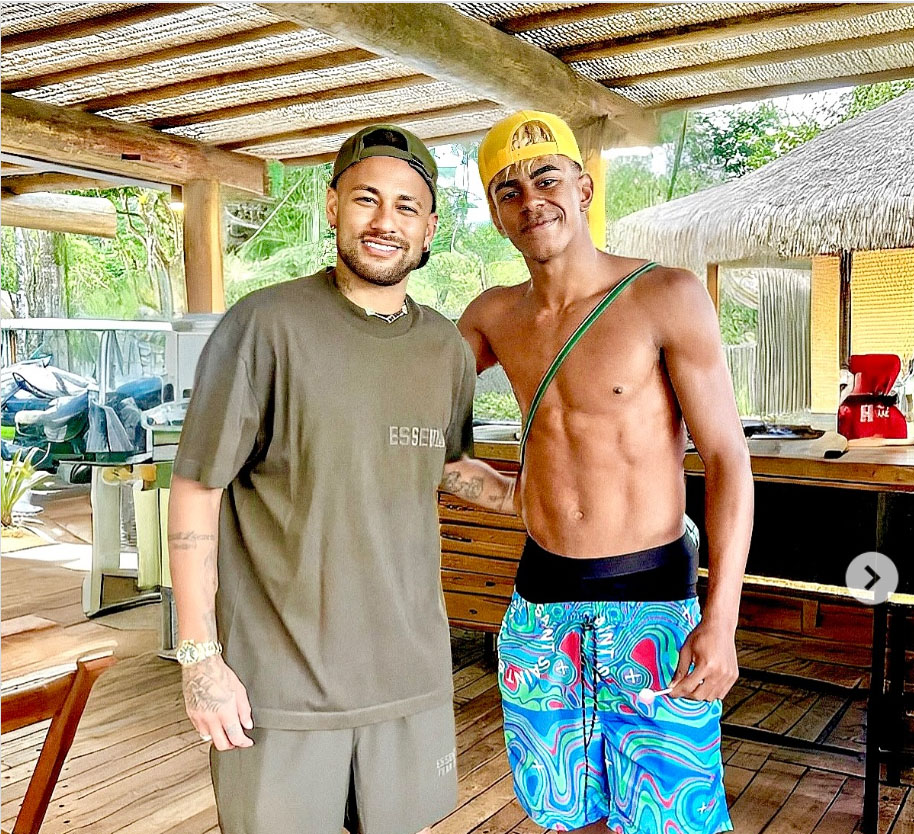 Lamine Yamal có lạc lối vì thần tượng Neymar? - Ảnh 2. Yamal