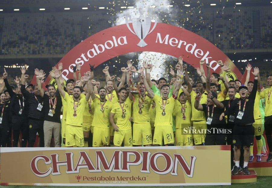 Rút lui khỏi Cúp Trung Á, Malaysia khôi phục giải đấu truyền thống Merdeka Cup - Ảnh 1.
