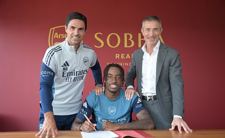 Arsenal chính thức ra mắt bản hợp đồng 52 triệu bảng - Ảnh 3.