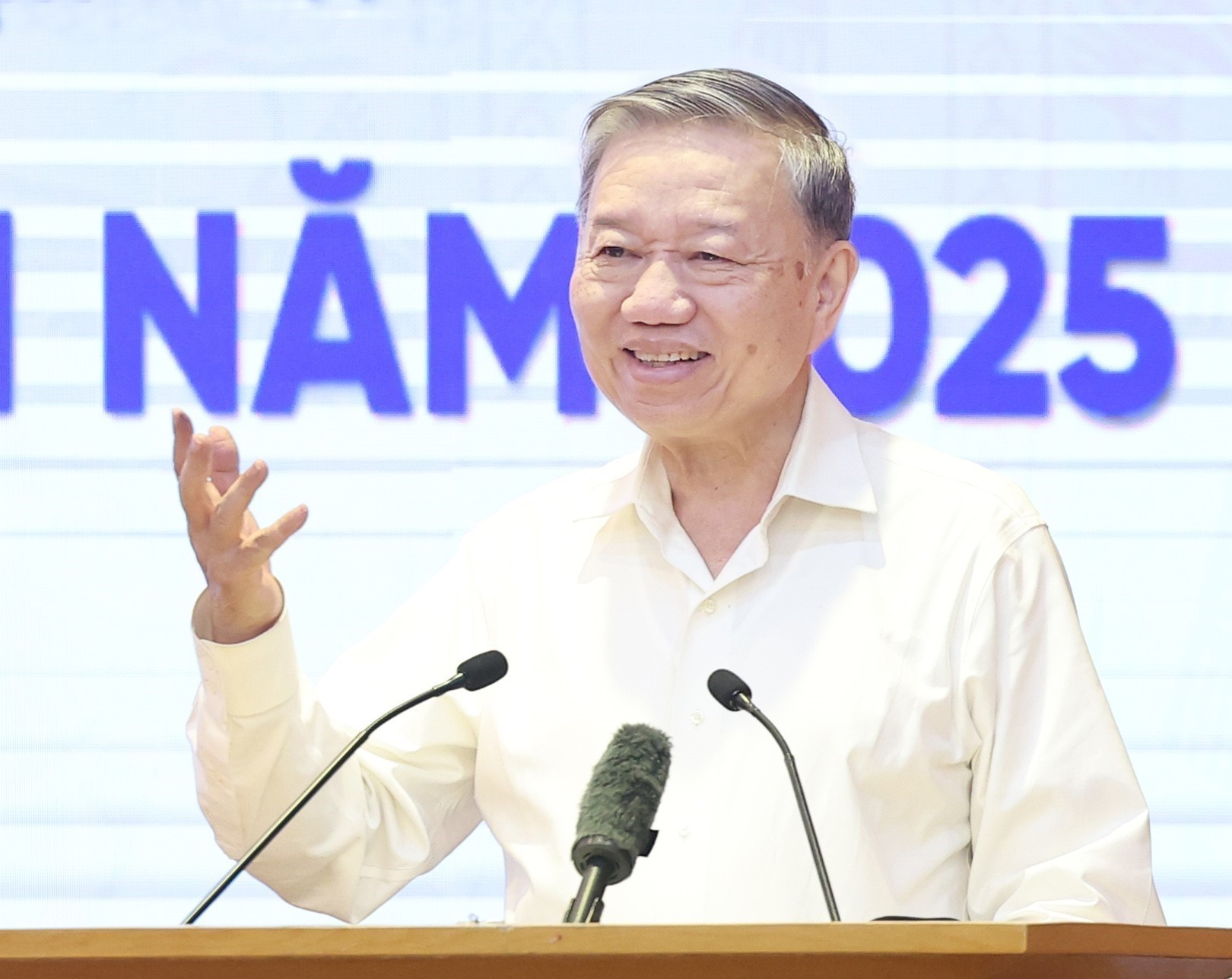 Ban Chỉ đạo Trung ương về phát triển khoa học, công nghệ, đổi mới sáng tạo và chuyển đổi số triển khai nhiệm vụ 6 tháng cuối năm 2025 - Ảnh 2.