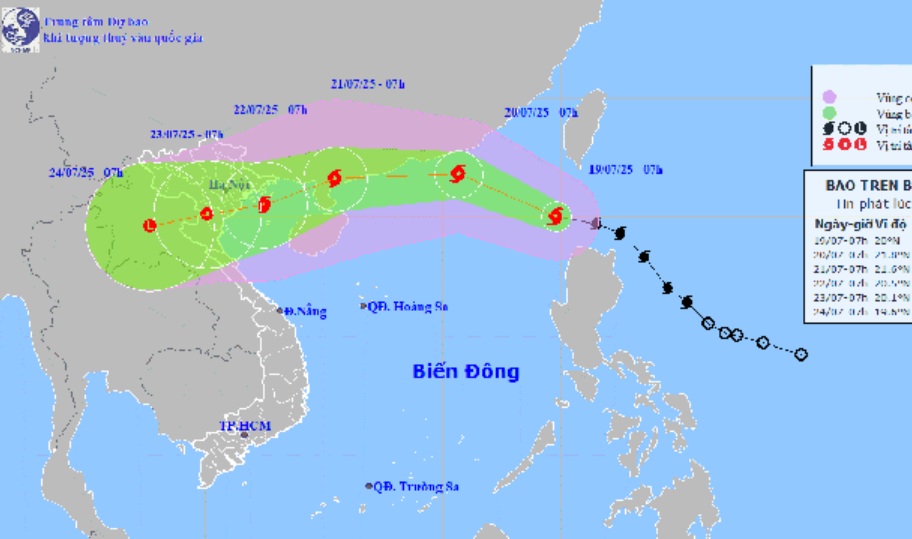 Giám đốc Trung tâm Dự báo Khí tượng Thủy văn Quốc gia Mai Văn Khiêm: Trưa mai, bão số 3 cấp 13 đổ bộ đất liền - Ảnh 2.