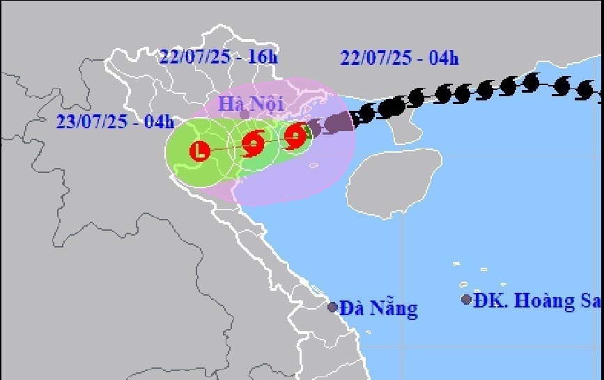 Cập nhật bão số 3 ngày 22/7: Bão số 3 cách Hải Phòng khoảng 67 km về phía Đông Nam - Ảnh 1.
