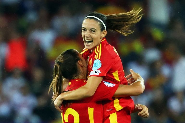 Anh gặp Tây Ban Nha ở chung kết EURO nữ, tái hiện trận chung kết World Cup 2023 - Ảnh 1.