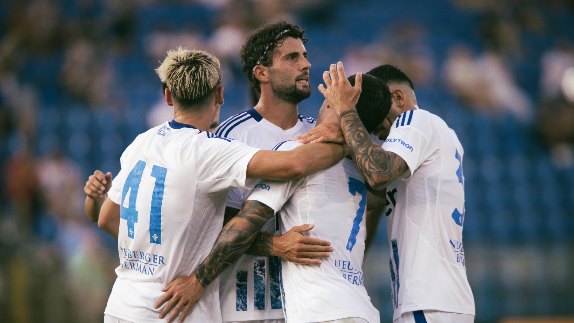 Khi Como tiếp tục là hiện tượng Serie A