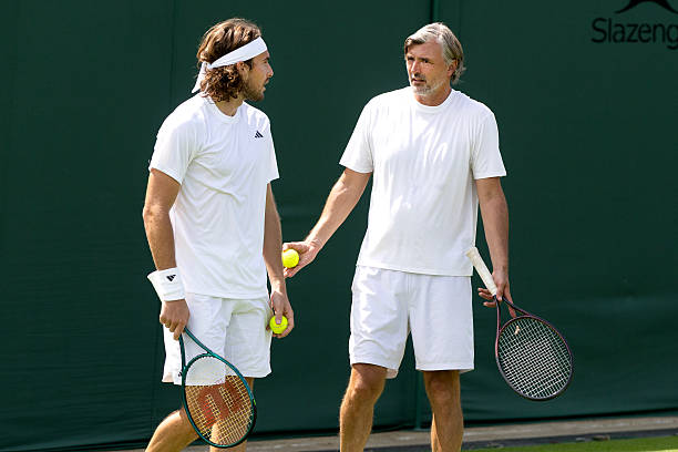 Tsitsipas chia tay HLV Ivanisevic sau 2 tháng