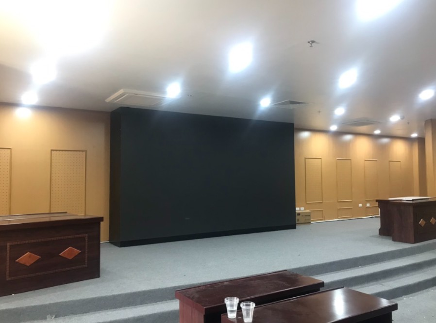5 sai lầm khi sử dụng khiến màn hình LED nhanh hỏng - Ảnh 1.