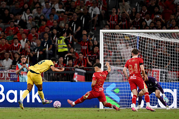 Liverpool thua AC Milan trong trận ra mắt của tân binh 100 triệu bảng - Ảnh 2.