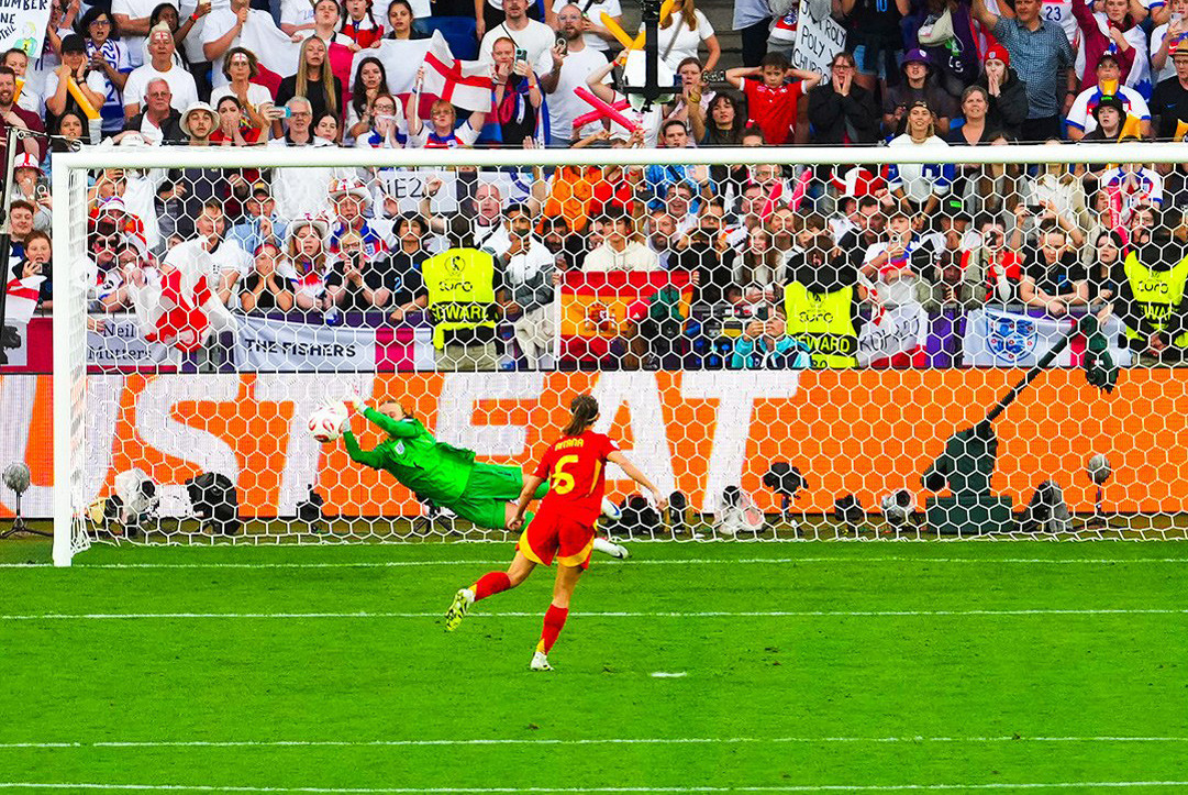 Thắng Nhà Vô Địch World Cup, Tuyển Nữ Anh Giành Chức Vô Địch Châu Âu Thắng Nhà Vô Địch World Cup, Tuyển Nữ Anh Giành Chức Vô Địch Châu Âu