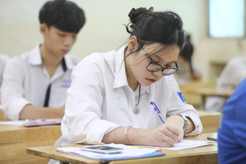 Đến 17 giờ ngày 28/7: Có 849.544 thí sinh đăng ký xét tuyển đại học, cao đẳng năm 2025 - Ảnh 1.