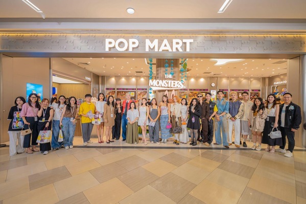 POP MART Vạn Hạnh Mall: Không gian nghệ thuật mới cho người trẻ yêu sưu tầm và sáng tạo - Ảnh 2.