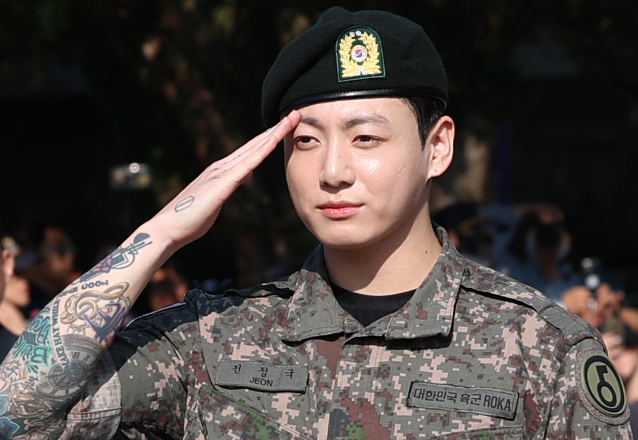 Jungkook là nghệ sĩ solo châu Á đầu tiên đạt được thành tích này trên Spotify - Ảnh 6.